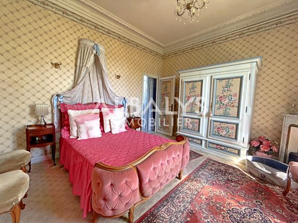 Maison 6 pièce(s) 3 chambre(s) 161 m²