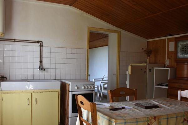 Dpt Charente Maritime (17), Ile d'Oléron, à vendre Ensemble immobilier, 6 pièces, dépendances, sur 1456 m², proche de st pierre d'Oléron