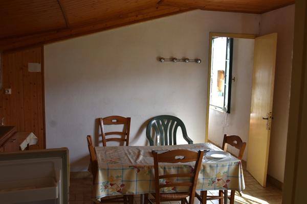 Dpt Charente Maritime (17), Ile d'Oléron, à vendre Ensemble immobilier, 6 pièces, dépendances, sur 1456 m², proche de st pierre d'Oléron