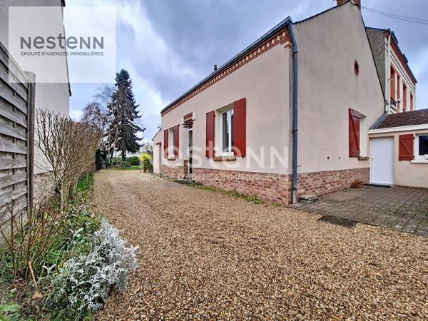 FLEURY LES AUBRAIS - MAISON 1930 - JARDIN - GARAGE !