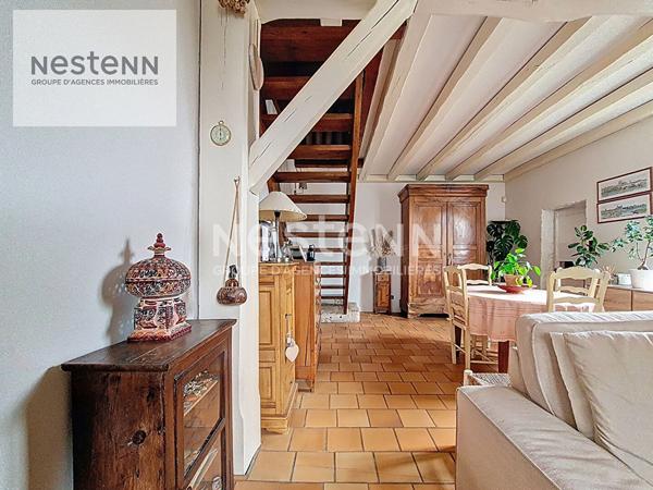 FLEURY LES AUBRAIS - MAISON 1930 - JARDIN - GARAGE !