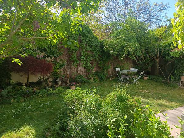 A 15 min de la gare de Houilles, maison familiale 7 pièces de 124m²