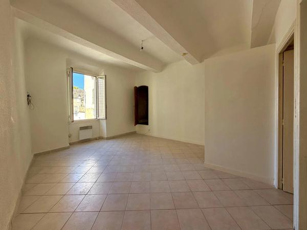 Appartement T2 - Coeur du village - 83510 Lorgues - Réf 87289007