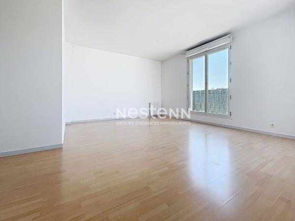 Appartement  Villa Haussmann 3 pièces dernier étage, lumineux, sans vis à vis