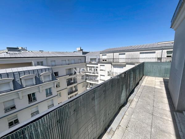 Appartement  Villa Haussmann 3 pièces dernier étage, lumineux, sans vis à vis