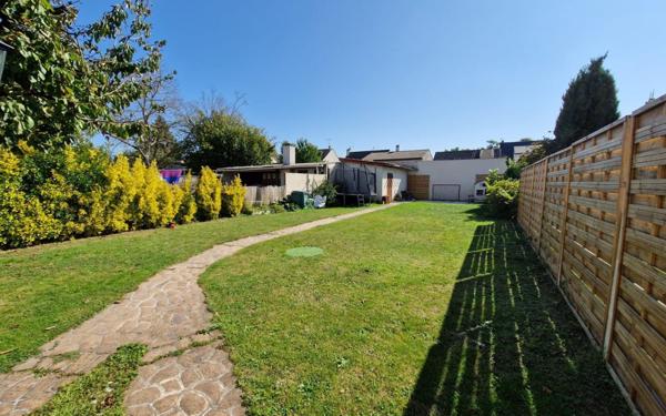 Maison à vendre    7 pièces • 120 m2 Villeparisis