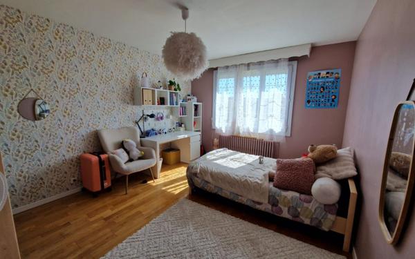 Maison à vendre    7 pièces • 120 m2 Villeparisis