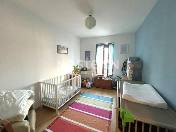 MAISON DE VILLE 3 CHAMBRES SANS TRAVAUX À PRÉVOIR DANS CHABRIS (INDRE 36)