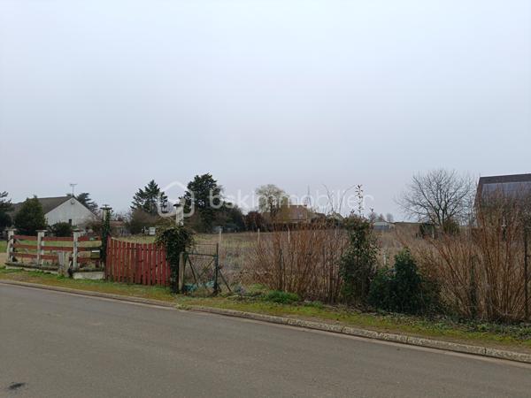 Terrain de 820 m²