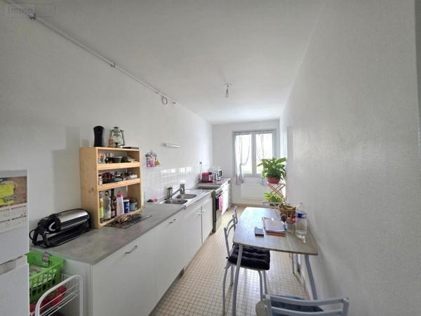 Appartement à vendre à Vierzon dans le Cher (18100), ref : 18058-38