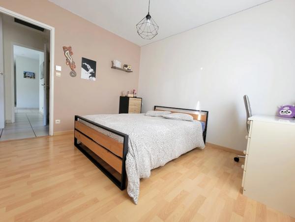 À Vendre : Superbe Maison Familiale de 157m² : 5 chambres