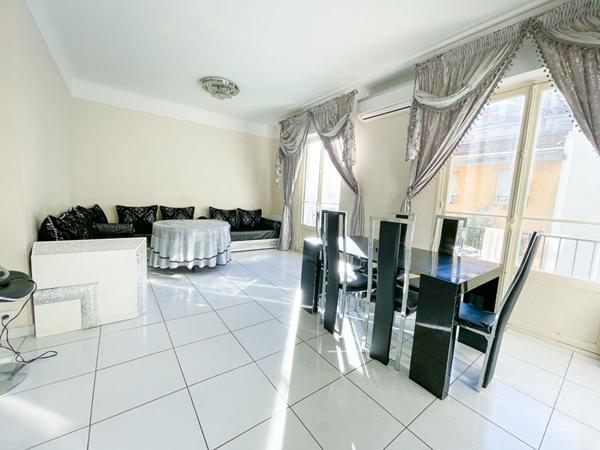 A VENDRE : Appartement Nice 3 pièce(s) 71 m2 , lumineux, balcon , transformable en 4 pièces