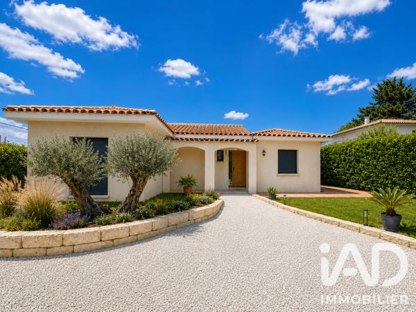 Maison à vendre 6 pièces 160 m² Saint-Médard-en-Jalles