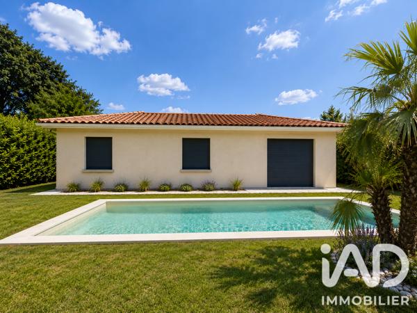 Maison à vendre 6 pièces 160 m² Saint-Médard-en-Jalles