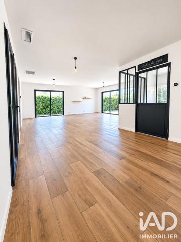 Maison à vendre 6 pièces 160 m² Saint-Médard-en-Jalles