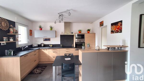 Maison à vendre 6 pièces 125 m² Montferrand-le-Château