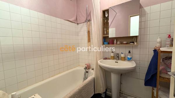 Vente
                Appartement50 m² - 2 Pièces -
                    MERIGNAC (33700)