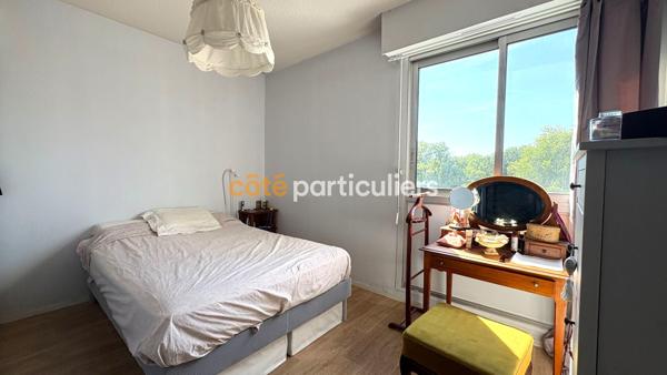 Vente
                Appartement50 m² - 2 Pièces -
                    MERIGNAC (33700)