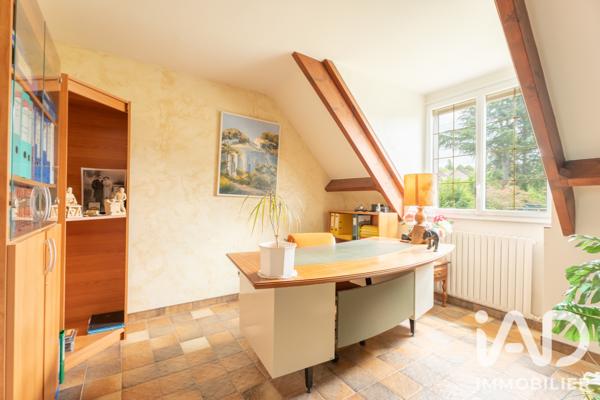 Maison à vendre 6 pièces 115 m² Saint-Arnoult-en-Yvelines