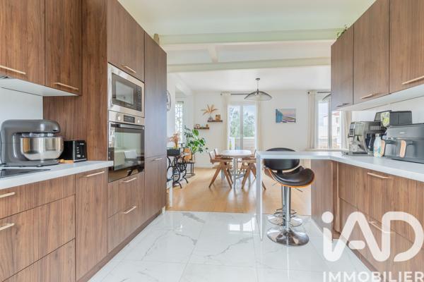 Maison à vendre 5 pièces 93,38 m² Cachan