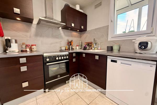 Maison
         4 pièces
        - 88 m² Exclusivité 169 900 € *