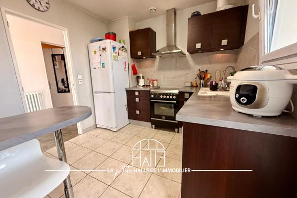 Maison
         4 pièces
        - 88 m² Exclusivité 169 900 € *