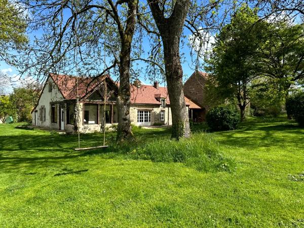 Propriete à vendre 8 pièces proche de POUILLY EN AUXOIS (21)