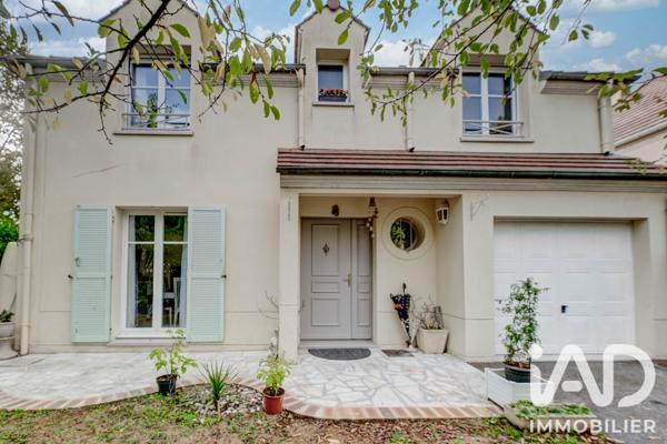 Maison à vendre 6 pièces 126 m² Bussy-Saint-Georges