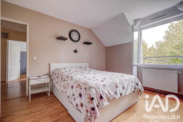 Maison à vendre 6 pièces 126 m² Bussy-Saint-Georges