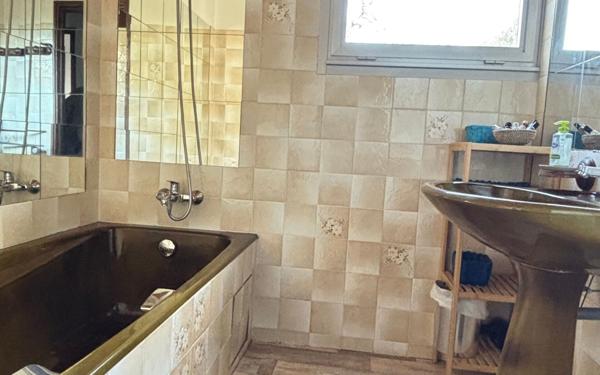 Maison à vendre    5 pièces • 153 m2 Saint-Pierre-d'Oléron
