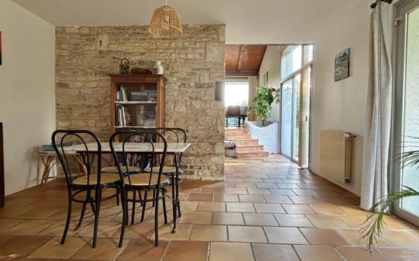 Maison à vendre    5 pièces • 153 m2 Saint-Pierre-d'Oléron