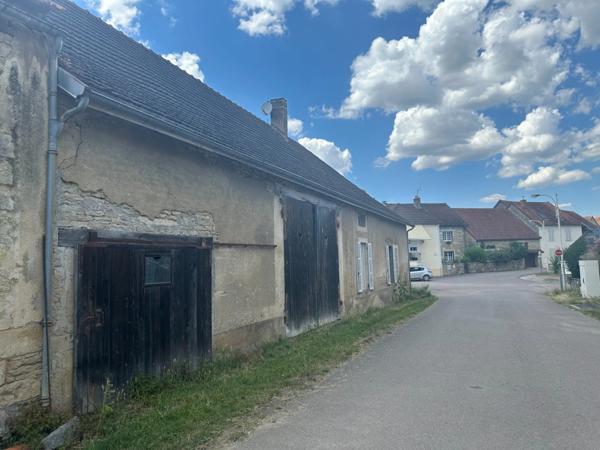 Maison à vendre 5 pièces proche de POUILLY EN AUXOIS (21) - VITTEAUX (21)