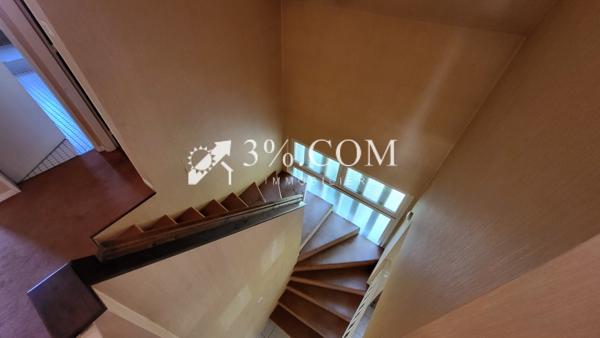 Maison
                                                                                                                                                                                                                                                                                                                        7 pièce(s)                                                                                                                                                                                                          6 chambre(s)                                                                                                                                                                                                          191  m²