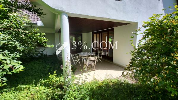 Maison
                                                                                                                                                                                                                                                                                                                        7 pièce(s)                                                                                                                                                                                                          6 chambre(s)                                                                                                                                                                                                          191  m²