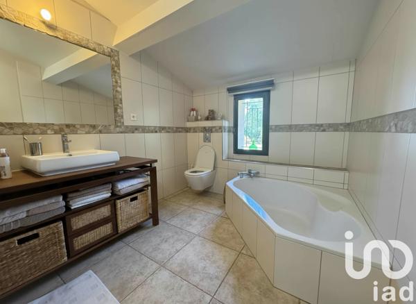 Maison à vendre 7 pièces 222 m² Beauvoisin