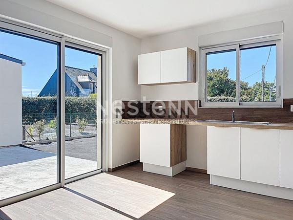 A LOUER - Maison entièrement rénovée - 4 chambres à ARZAL
