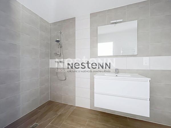 A LOUER - Maison entièrement rénovée - 4 chambres à ARZAL