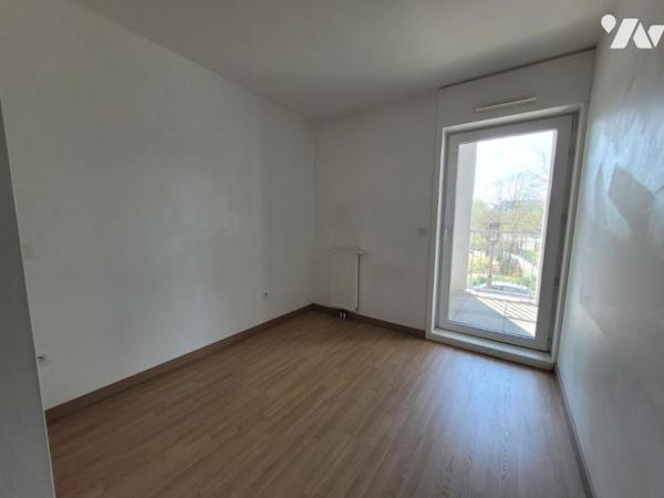 NANTES - Local ou Appartement - Ascenseur - Garage 