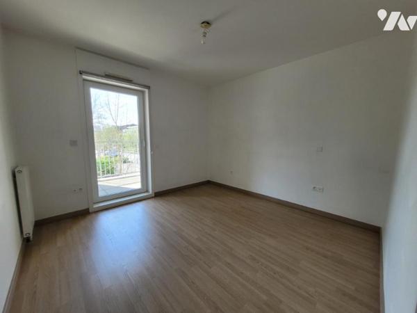 NANTES - Local ou Appartement - Ascenseur - Garage 
