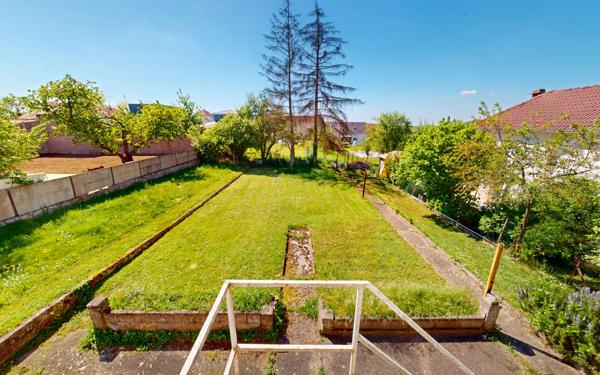 Maison à vendre    5 pièces •  Valleroy