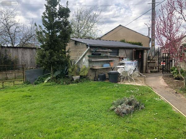 Maison à vendre à Saint-Aubin dans l'Indre (36100), ref : 11813/1324