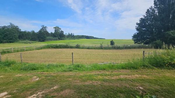 Houdan et Gambais proche / Maison familiale 4 chambres avec terrain et boxes pour chevaux / Environnement exceptionnel dans le 78