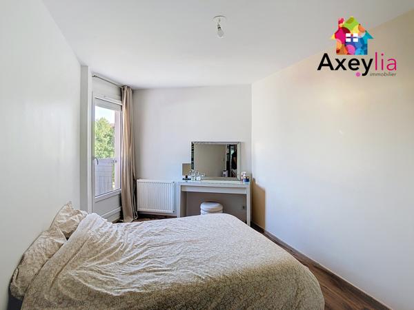 Riorges (42153) A VENDRE - RIORGES - T5 AVEC 3 CHAMBRES, 1 BUREAU ET 2 TERRASSES