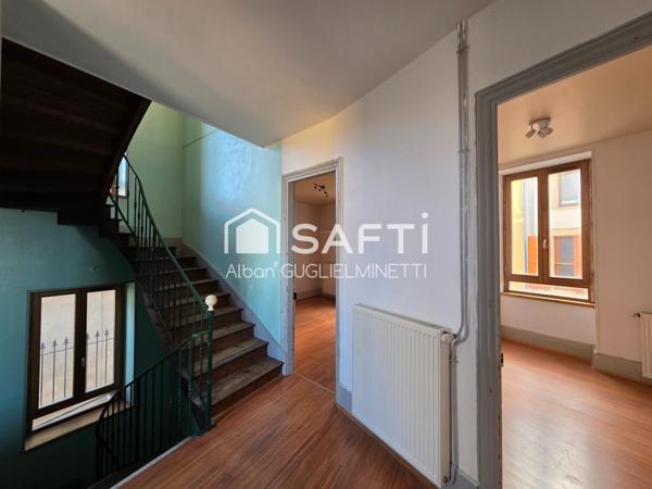 A vendre - Immeuble de rapport - 2 appartements T2 et T5