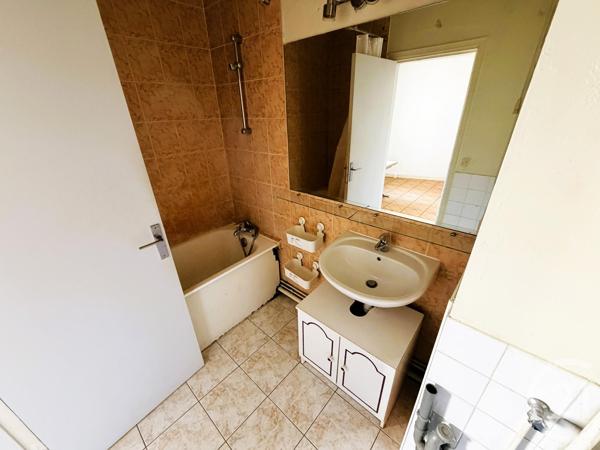 Appartement F1 à vendre  1 pièce - 26,41 m 2   PARIS  - 75010