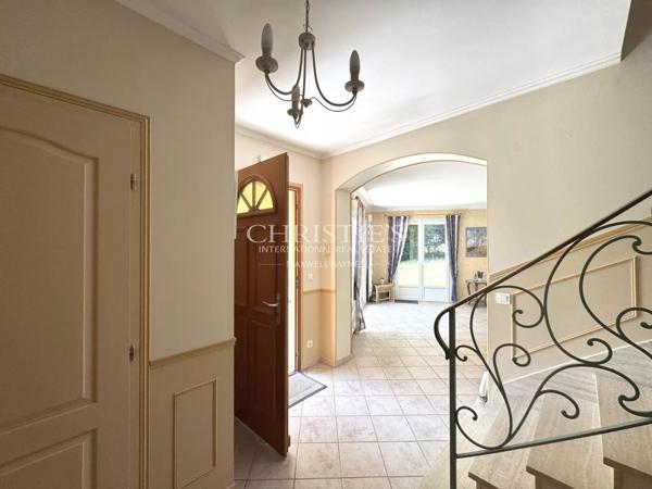 Villa Familiale avec Jardin à proximité de la plage