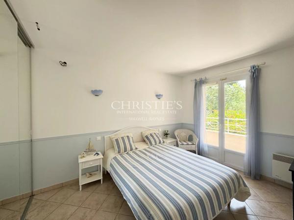 Villa Familiale avec Jardin à proximité de la plage