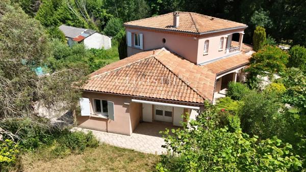 Villa Familiale avec Jardin à proximité de la plage