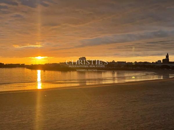 Villa Familiale avec Jardin à proximité de la plage