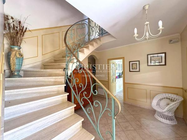 Villa Familiale avec Jardin à proximité de la plage